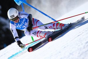 Bild zeigt ÖSV Skifahrerin Julia Scheib bei ihrem Weltcup-Debüt in Kronplatz.
