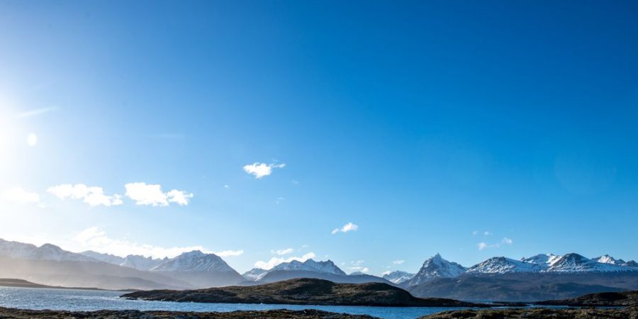 Bild zeigt die Landschaft von Ushuaia in Argentinien.