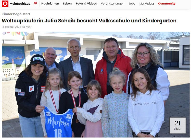Julia Scheib besucht ihre frühere Volksschule und ihren Kindergarten